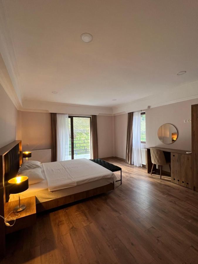 Lileo Inn Hotel ميستيا المظهر الخارجي الصورة