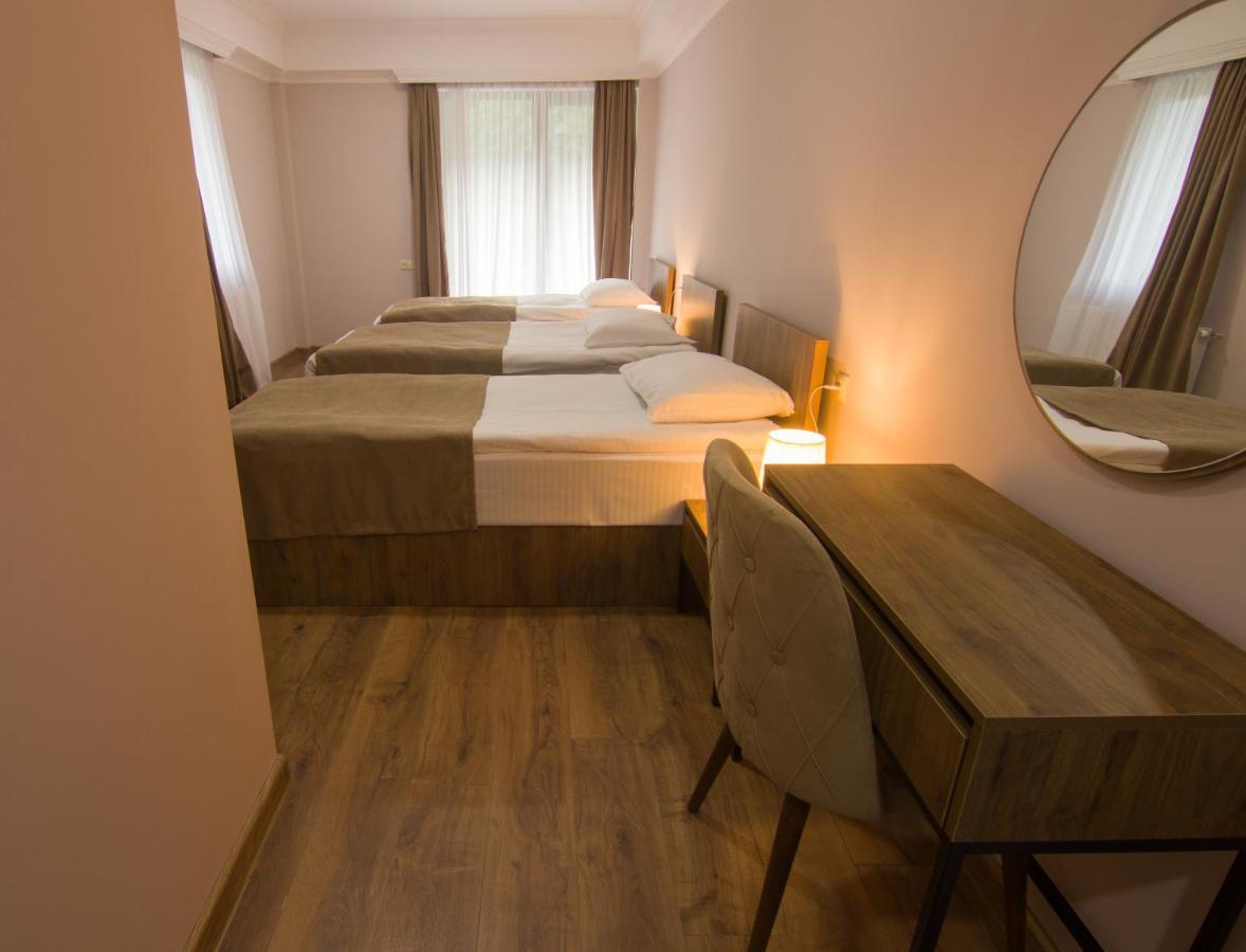 Lileo Inn Hotel ميستيا المظهر الخارجي الصورة