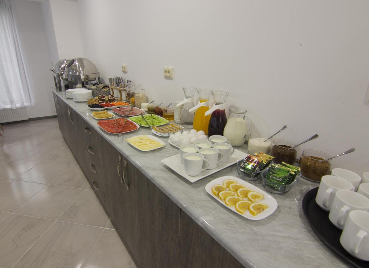Lileo Inn Hotel ميستيا المظهر الخارجي الصورة