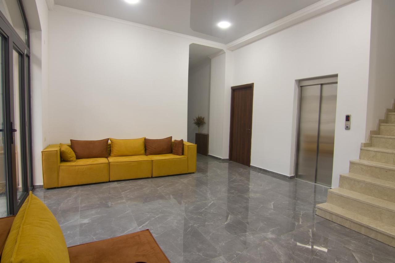 Lileo Inn Hotel ميستيا المظهر الخارجي الصورة
