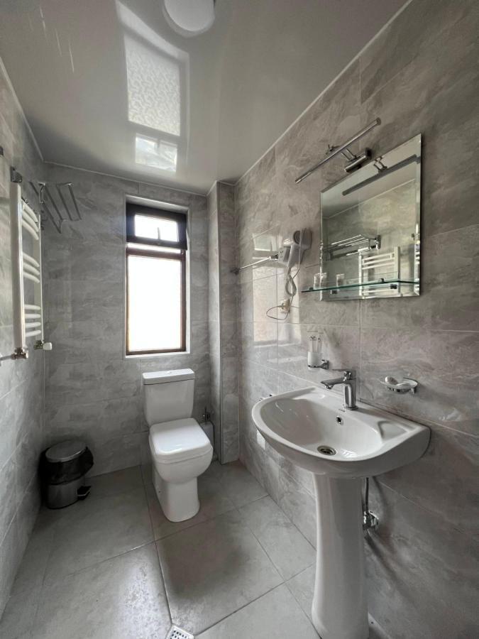 Lileo Inn Hotel ميستيا المظهر الخارجي الصورة