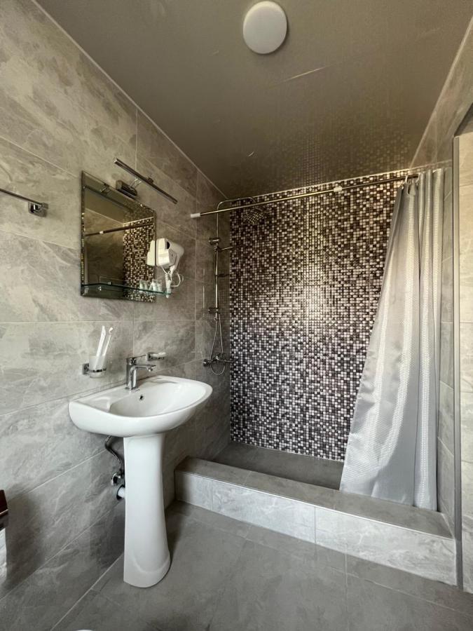 Lileo Inn Hotel ميستيا المظهر الخارجي الصورة
